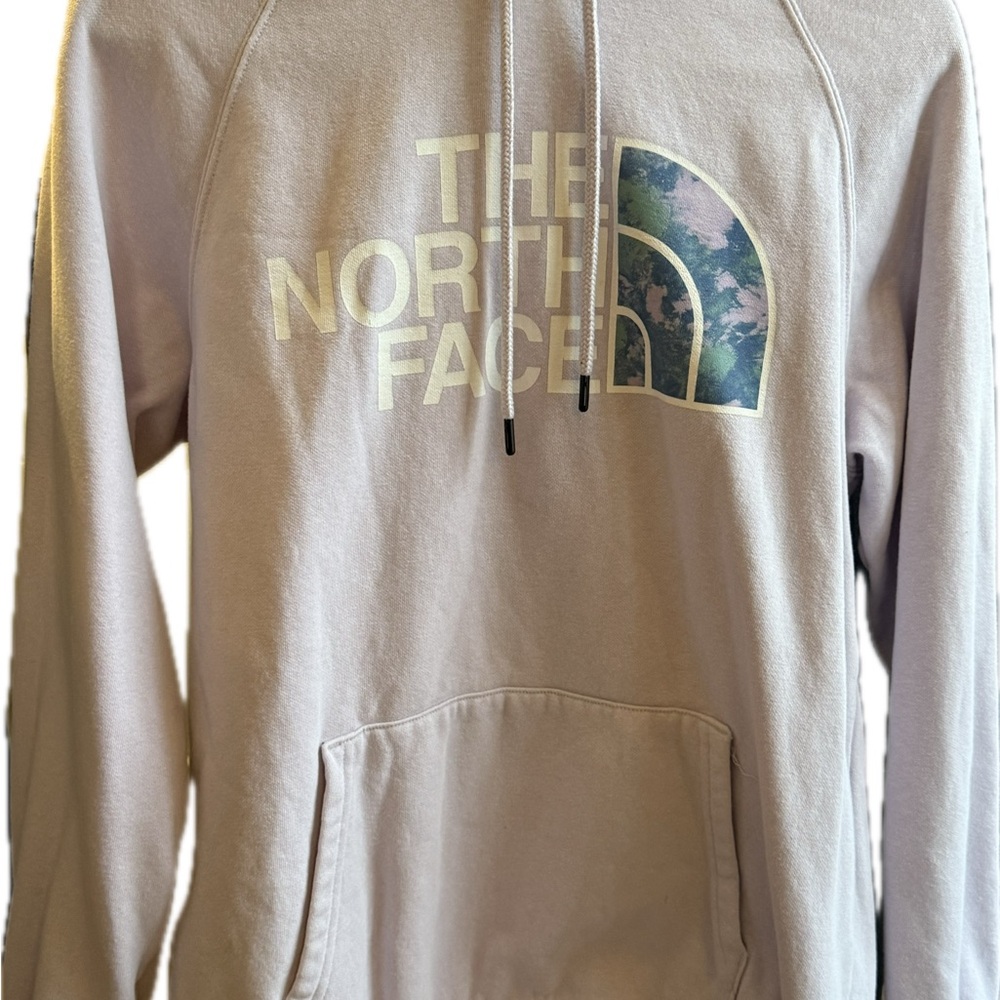 The North Face Women’s Light Purple/Lavender Hoodie